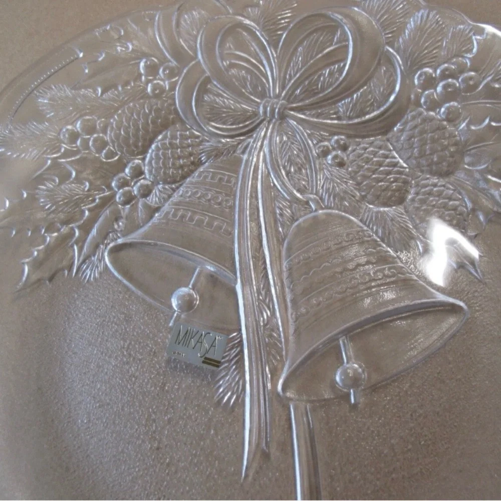 Mikasa Crystal Holiday Bells Christmas themed CANDY platter 14.75